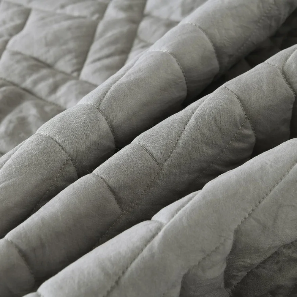 **SOLD**HORIMOTE HOME4 Quilt SET King Size Grey Classic Diamond Stitched Pattern - Picture 7 of 7